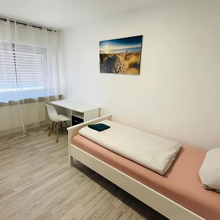 Family & Friends Vendégház 3*